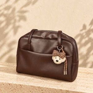 Korean office tote bag being worn under the arm in bd